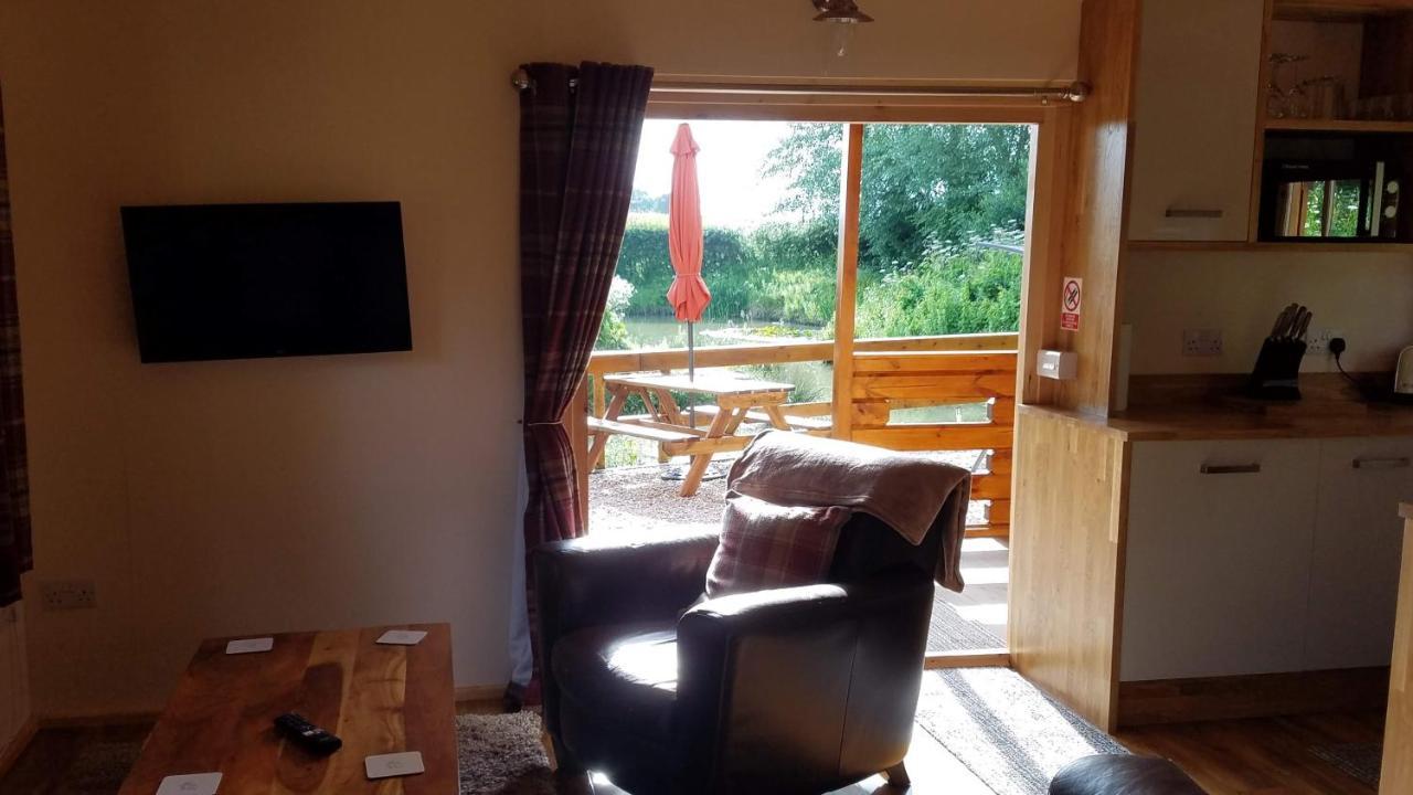 East Pool Cabin Lincoln Esterno foto