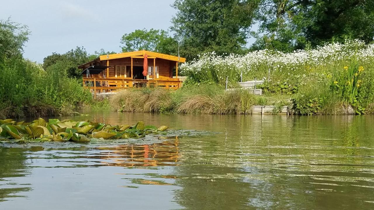 East Pool Cabin Lincoln Esterno foto
