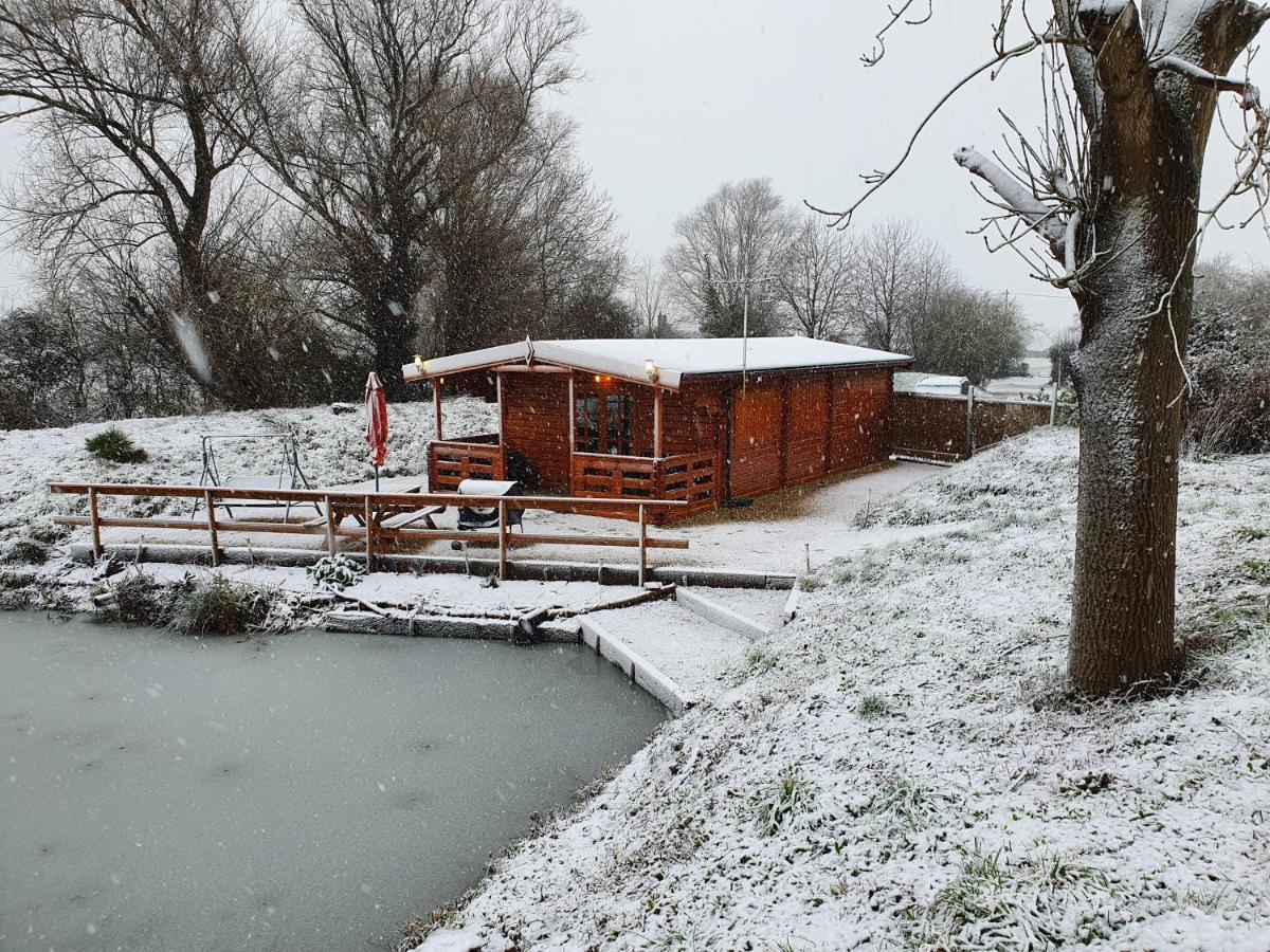 East Pool Cabin Lincoln Esterno foto
